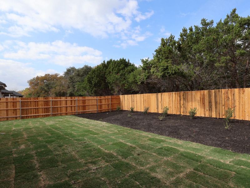 Exterior details and patio area of a home in Barksdale, Leander (Image 16).