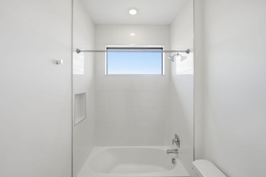 versailles_bathroom4_f2[1]