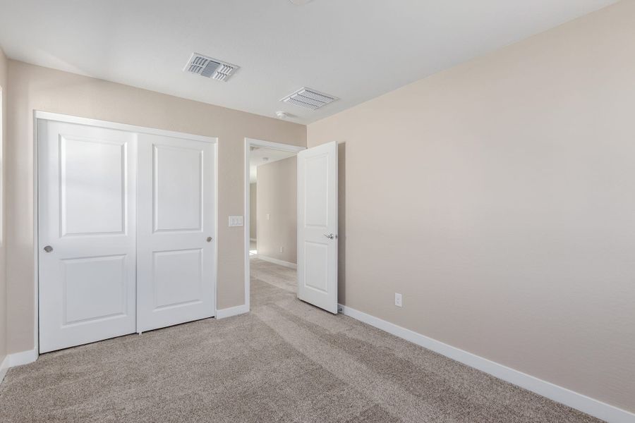 Spacious, unfurnished interior of a new home in Solvida at Estrella, Goodyear (Image 25).
