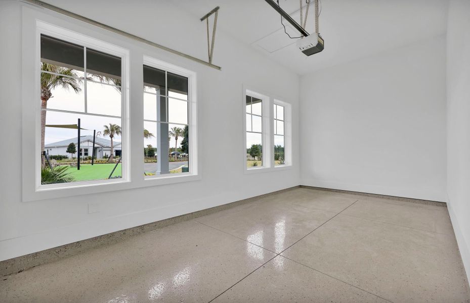 Sanibel | 3rd Car Garage