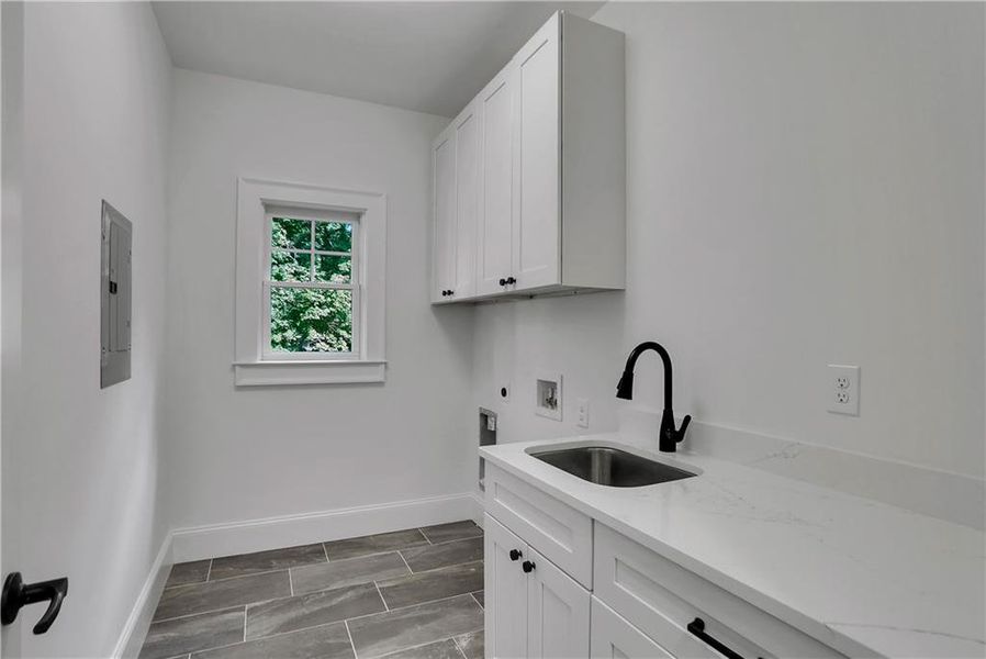 Furnished interior view inside a new home in , Decatur (Image 25).