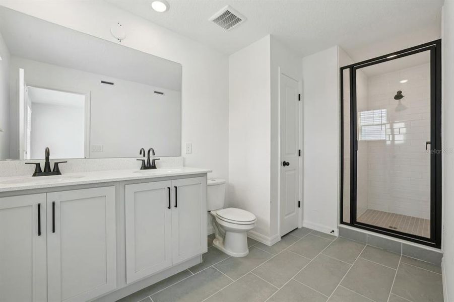 Furnished interior view inside a new home in Northlake at Ovation, Winter Garden (Image 10). Furnished interior view inside a new home in Northlake at Ovation, Winter Garden (Image 10).