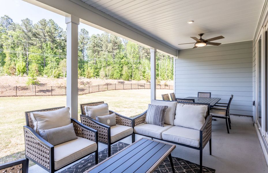 Representative exterior details of a home built from the Stardom by Del Webb in Del Webb at Chatham Park, Pittsboro (Image 3).