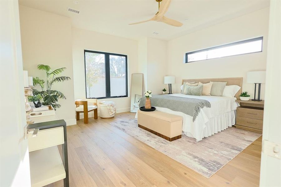 Furnished interior view inside a new home in Dove Station, Grapevine (Image 10).