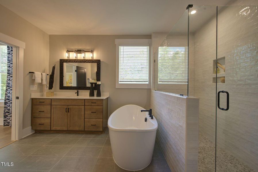 Low_Resolution_JPG-RAW_WYNP-0019-00_Chan Low_Resolution_JPG-RAW_WYNP-0019-00_Chan