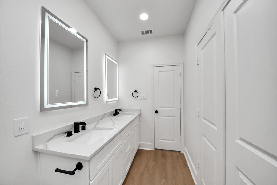 Furnished interior view inside a new home in , Houston (Image 10).