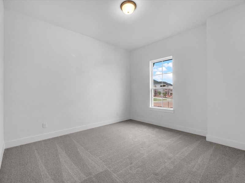 Spacious, unfurnished interior of a new home in Pecan Ridge, Fulshear (Image 17).