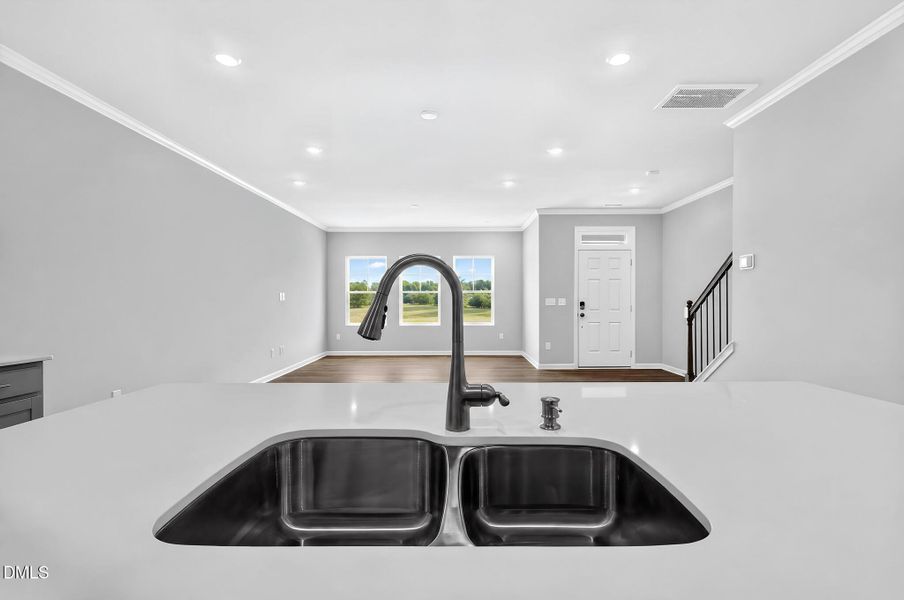 SUN_Rosedale_Pic_Sutton-18