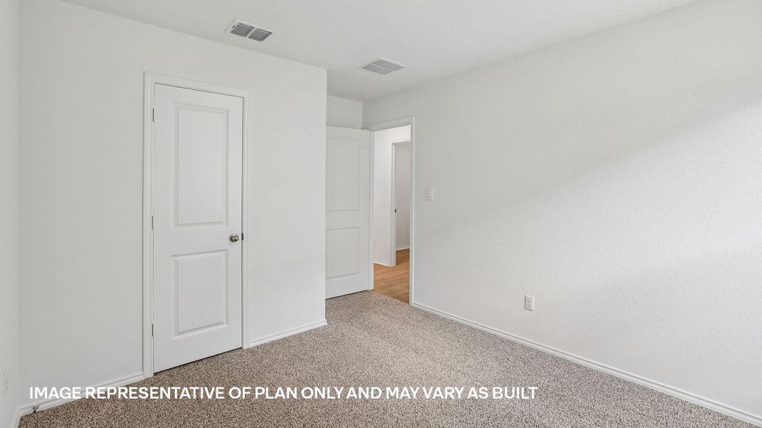 Representative unfurnished interior of a home built from the The Dalton by D.R. Horton in Valverde, Bastrop (Image 42).