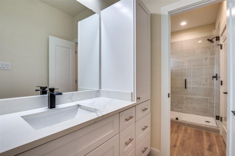 Furnished interior view inside a new home in , Dallas (Image 6).