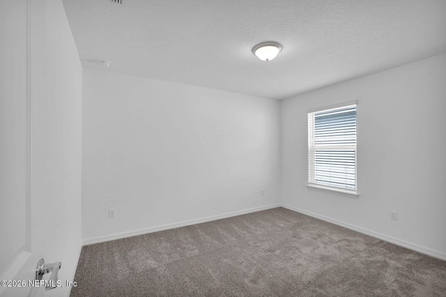 Spacious, unfurnished interior of a new home in Wells Landing, Jacksonville (Image 23).