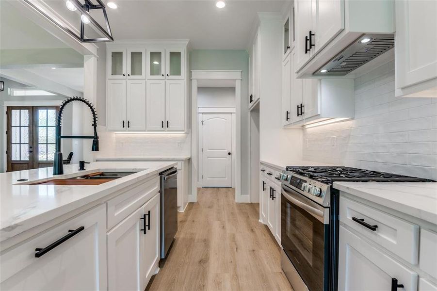 Furnished interior view inside a new home in , Caddo Mills (Image 8). Furnished interior view inside a new home in , Caddo Mills (Image 8).