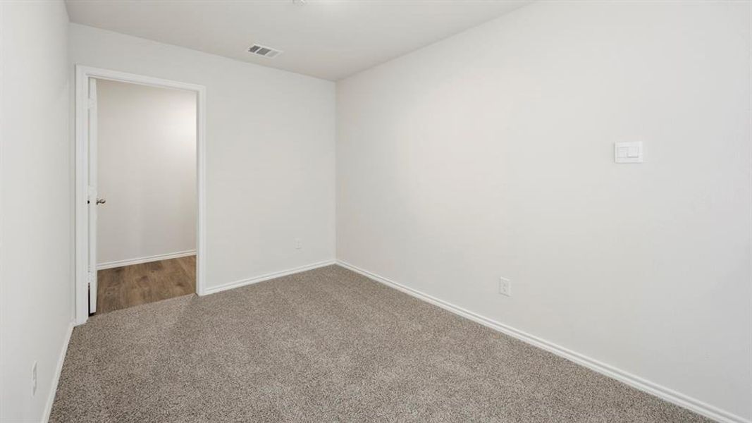 Spacious, unfurnished interior of a new home in Arbor Trails South, Princeton (Image 21).