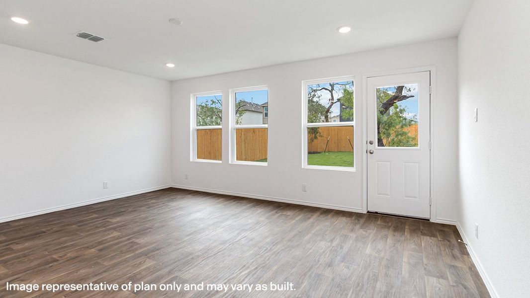Representative unfurnished interior of a home built from the The Linnet by D.R. Horton in Blue Ridge Ranch, San Antonio (Image 15). Representative unfurnished interior of a home built from the The Linnet by D.R. Horton in Blue Ridge Ranch, San Antonio (Image 15).