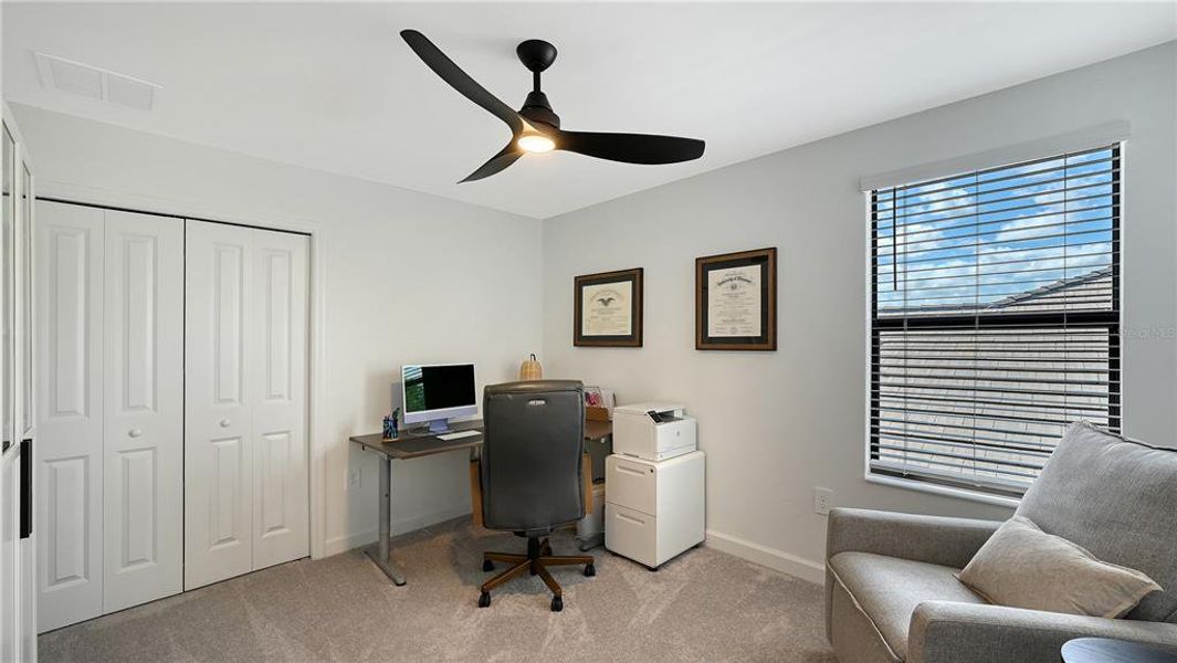 Furnished interior view inside a new home in , Bradenton (Image 60).