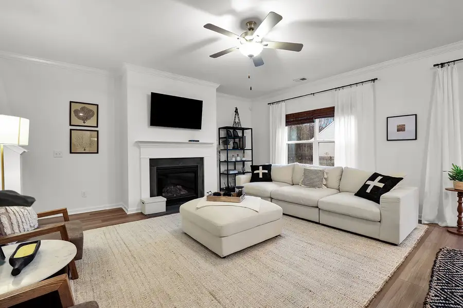 Representative furnished interior of a home built from the Meriwether - Genesis Value Collection by Mungo Homes in Clairmont, Charlotte (Image 5).