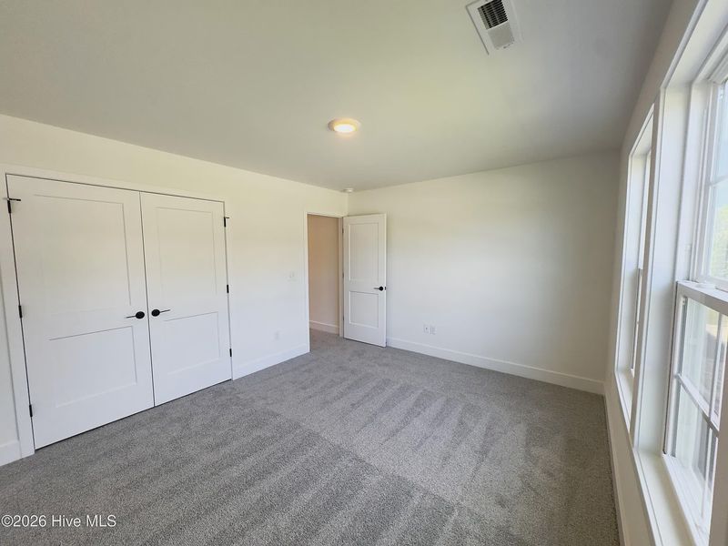 Spacious, unfurnished interior of a new home in Autumn Trail, Bolivia (Image 28).