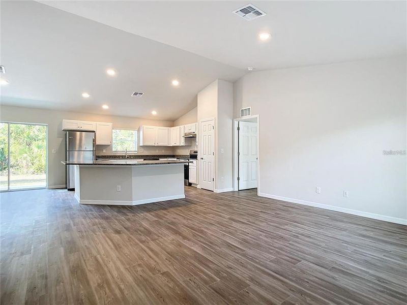 Spacious, unfurnished interior of a new home in , Ocala (Image 20). Spacious, unfurnished interior of a new home in , Ocala (Image 20).