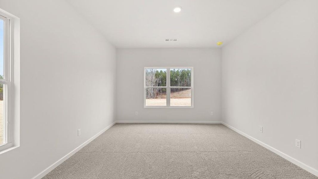 Spacious, unfurnished interior of a new home in Parkside at Carter Grove, Cartersville (Image 14).