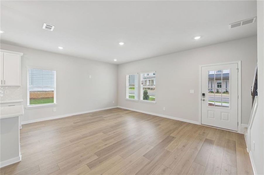 Spacious, unfurnished interior of a new home in Martin Springs - Cottage Series, Lawrenceville (Image 39).
