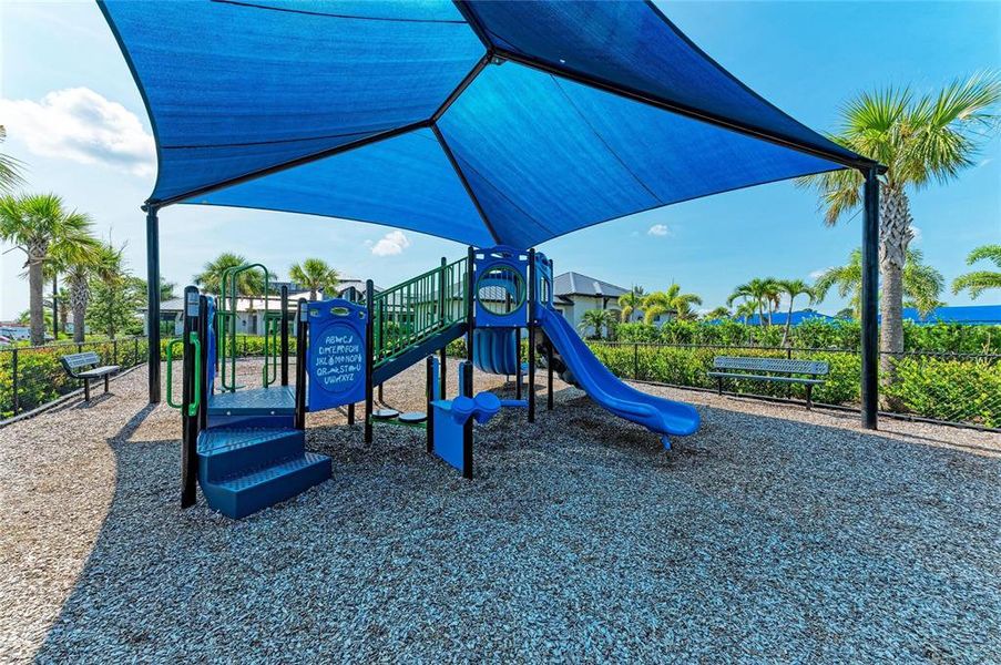 Community amenities in , Nokomis (Image 44). Community amenities in , Nokomis (Image 44).