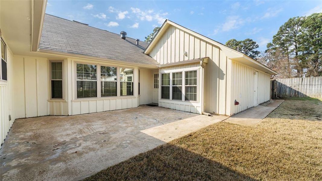Exterior details and patio area of a home in , Texarkana (Image 21). Exterior details and patio area of a home in , Texarkana (Image 21).