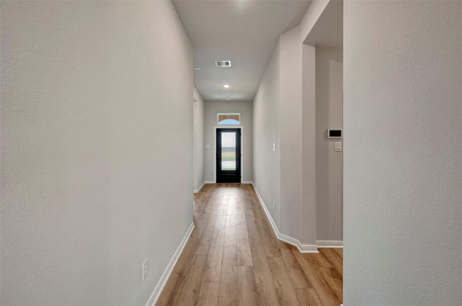 Spacious, unfurnished interior of a new home in The Grand Prairie - Retreat Collection, Hockley (Image 33). Spacious, unfurnished interior of a new home in The Grand Prairie - Retreat Collection, Hockley (Image 33).