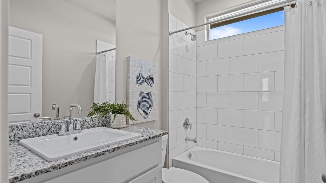 Representative furnished interior of a home built from the Lexington by D.R. Horton in Legacy South, Midland (Image 18). Representative furnished interior of a home built from the Lexington by D.R. Horton in Legacy South, Midland (Image 18).