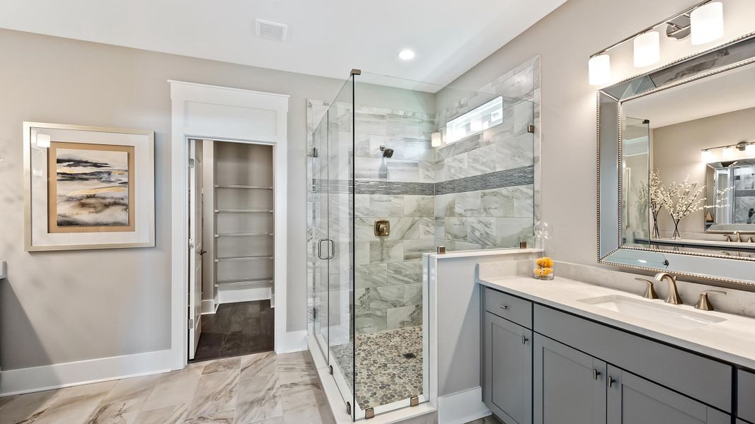 Owner's Bath Owner's Bath