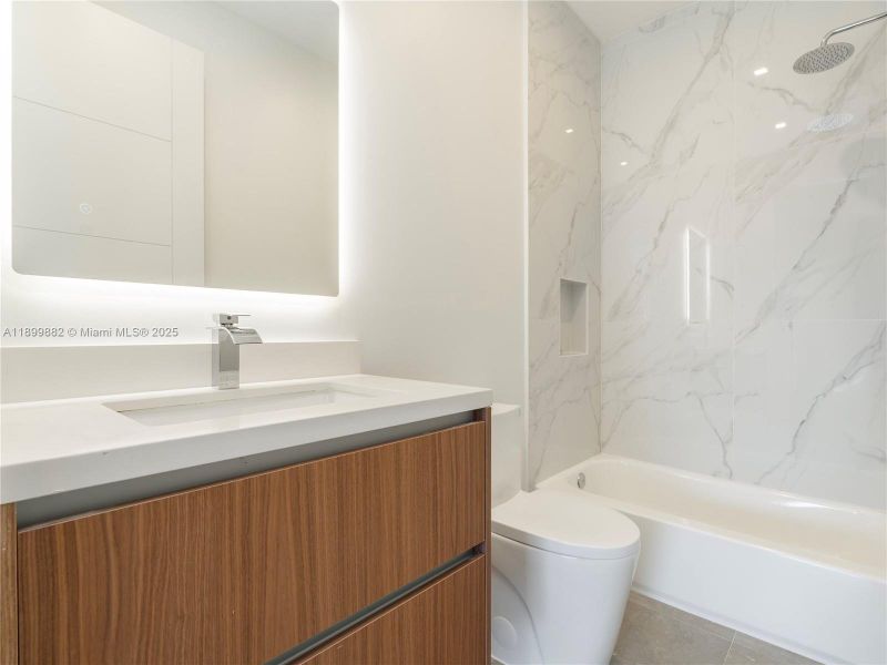 Furnished interior view inside a new home in , Fort Lauderdale (Image 6). Furnished interior view inside a new home in , Fort Lauderdale (Image 6).