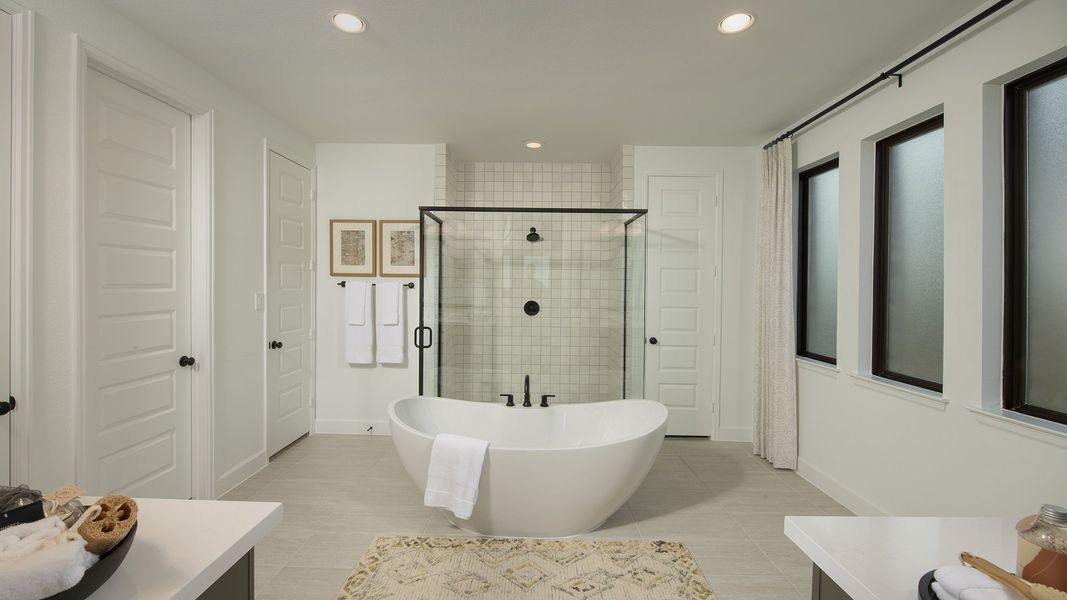 Furnished interior view inside a new home in Cross Creek West 55', Fulshear (Image 8). Furnished interior view inside a new home in Cross Creek West 55', Fulshear (Image 8).