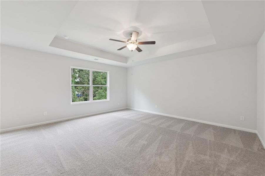 Spacious, unfurnished interior of a new home in Stephen's Landing, Loganville (Image 37).