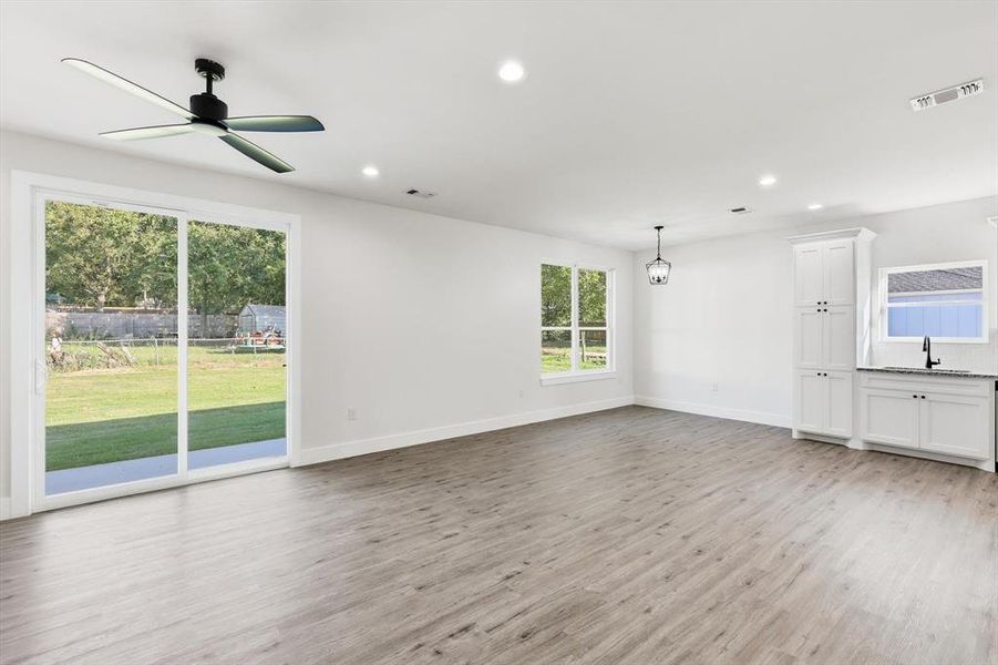 Spacious, unfurnished interior of a new home in , Whitesboro (Image 16). Spacious, unfurnished interior of a new home in , Whitesboro (Image 16).