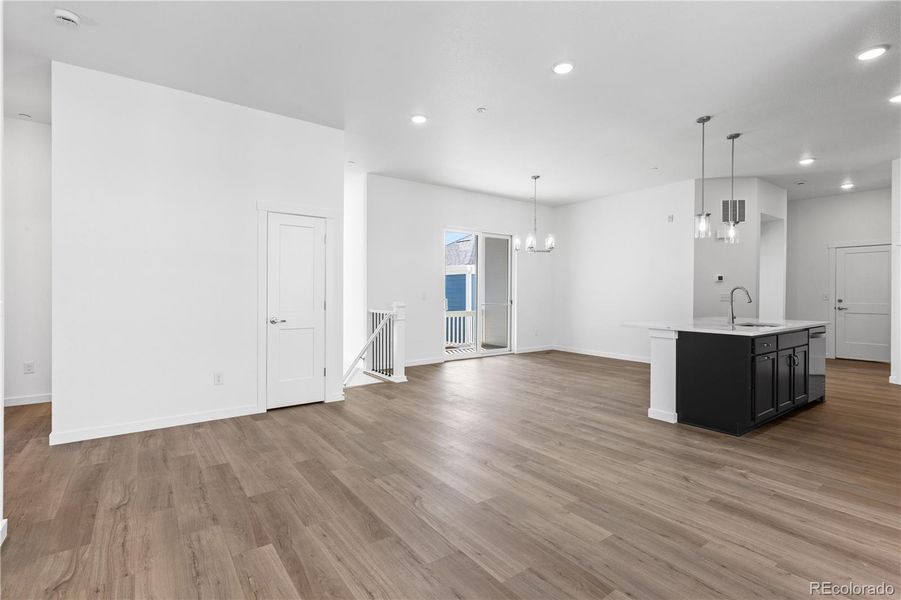 Spacious, unfurnished interior of a new home in Westerly, Erie (Image 13).