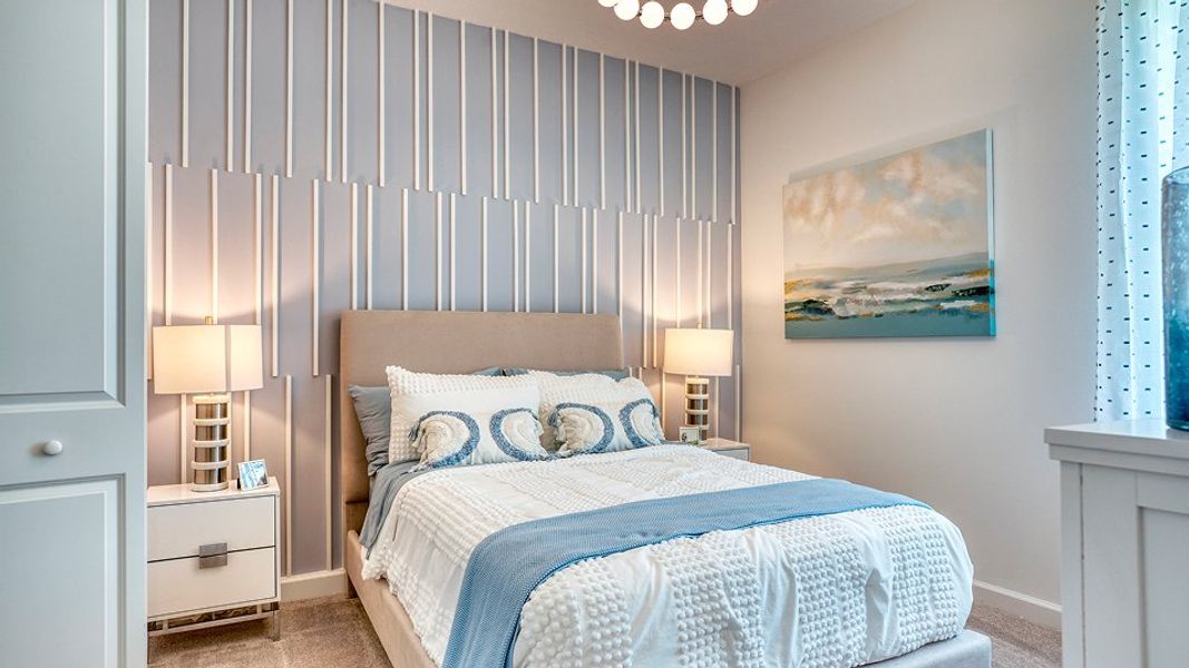 2256 Daisy Bed4 F1 6 13 25