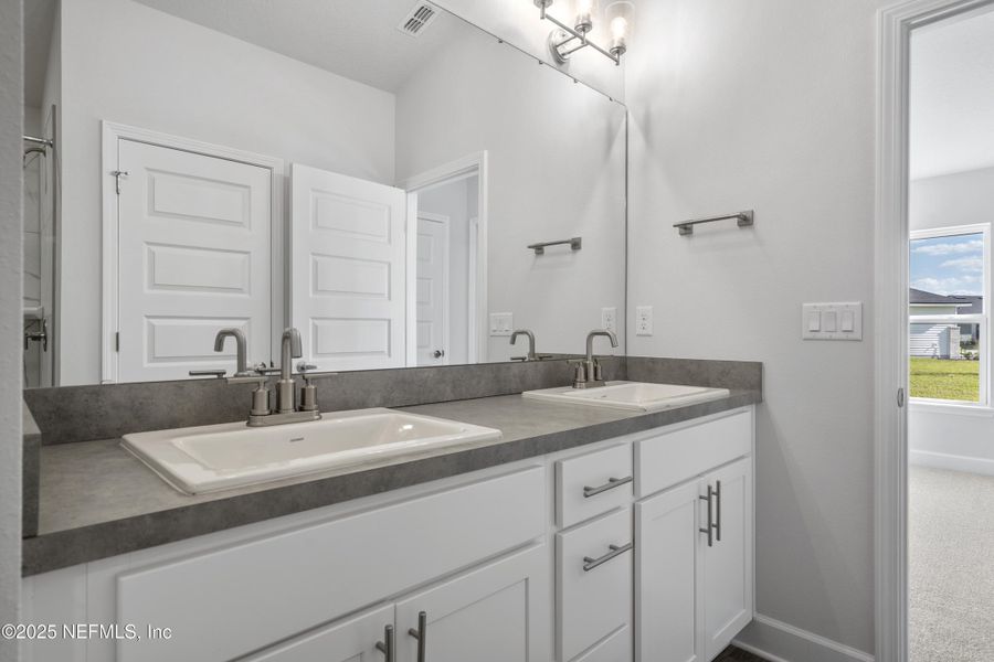Furnished interior view inside a new home in Summerglen, Jacksonville (Image 10).