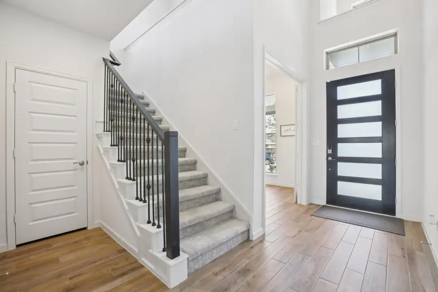 Image 27 of a home in .