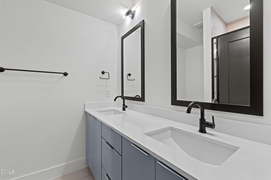 16-512 Gordon St, 303_0739