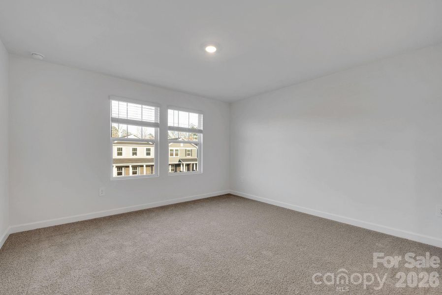 Spacious, unfurnished interior of a new home in Nolen Farm, Gastonia (Image 23).
