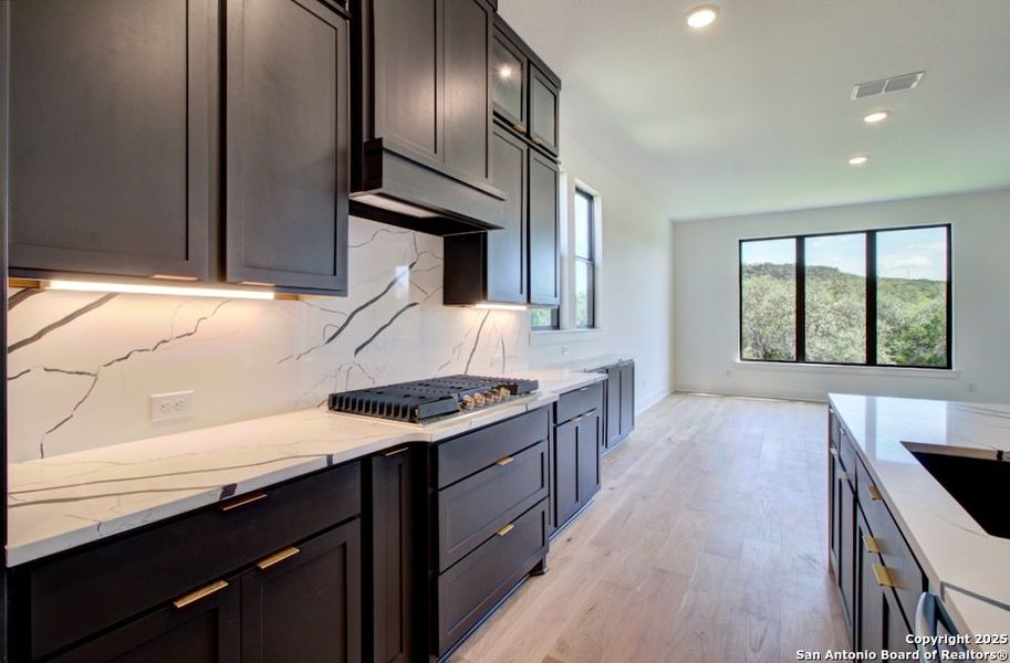 Furnished interior view inside a new home in Verandas at the Rim, San Antonio (Image 8).
