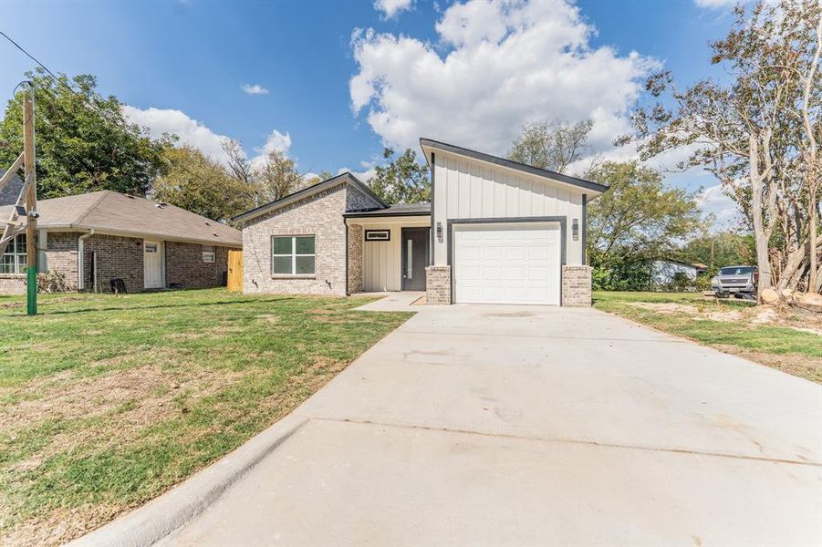 Image 22 of a home in . Image 22 of a home in .