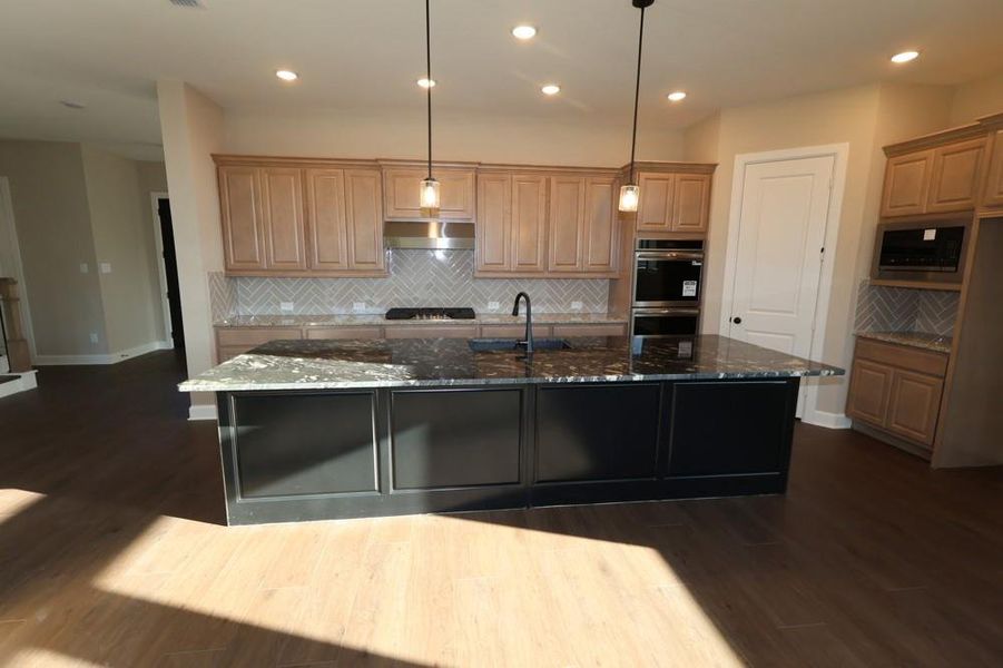 Furnished interior view inside a new home in ARTAVIA 65' Homesites, Conroe (Image 6). Furnished interior view inside a new home in ARTAVIA 65' Homesites, Conroe (Image 6).