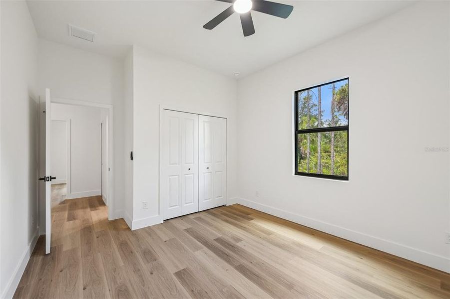 Spacious, unfurnished interior of a new home in , North Port (Image 15).