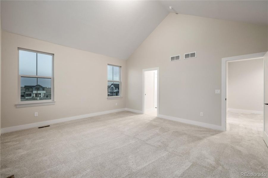 Spacious, unfurnished interior of a new home in West Grange, Longmont (Image 25).