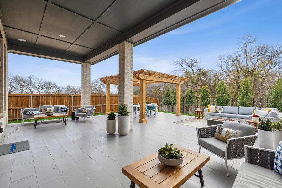 The Brenwood - Outdoor Living