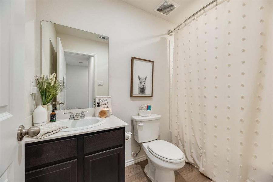 Furnished interior view inside a new home in , Princeton (Image 13).