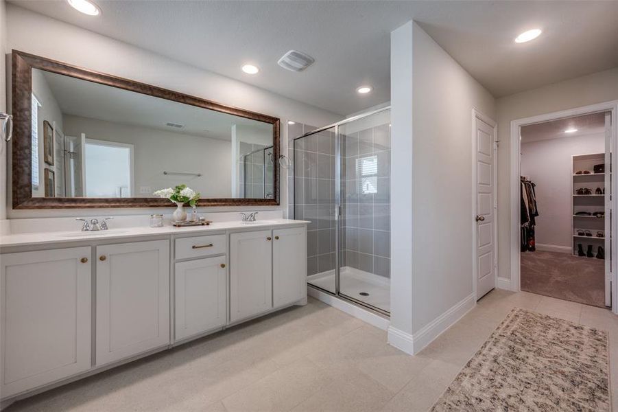 Furnished interior view inside a new home in , Corinth (Image 18).