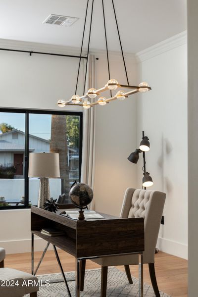 'RESTORATION HARDWARE' CHANDELIER