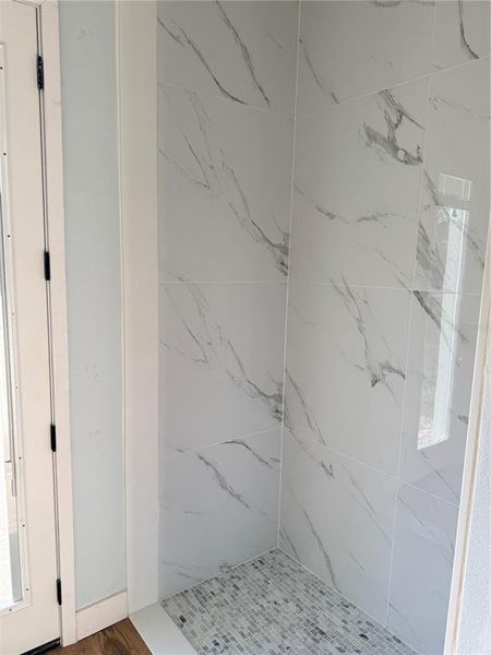 Spacious, unfurnished interior of a new home in , Deland (Image 15).