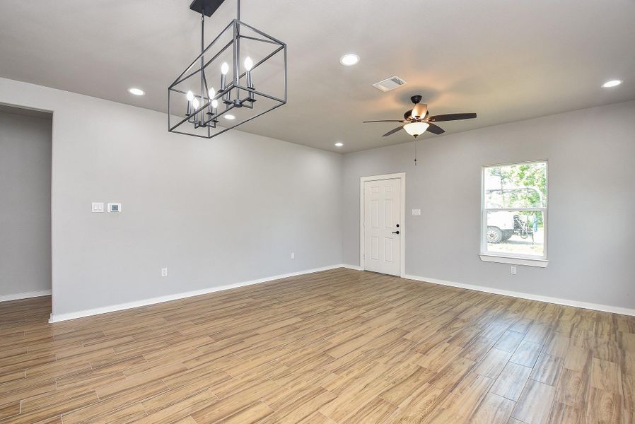 Spacious, unfurnished interior of a new home in , West Columbia (Image 17).